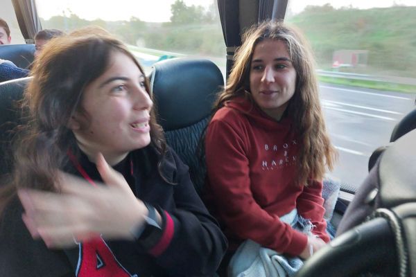 catherine-et-florine-bts1A6283240-EFD5-59DB-40AA-5026FC1DB99F.jpg
